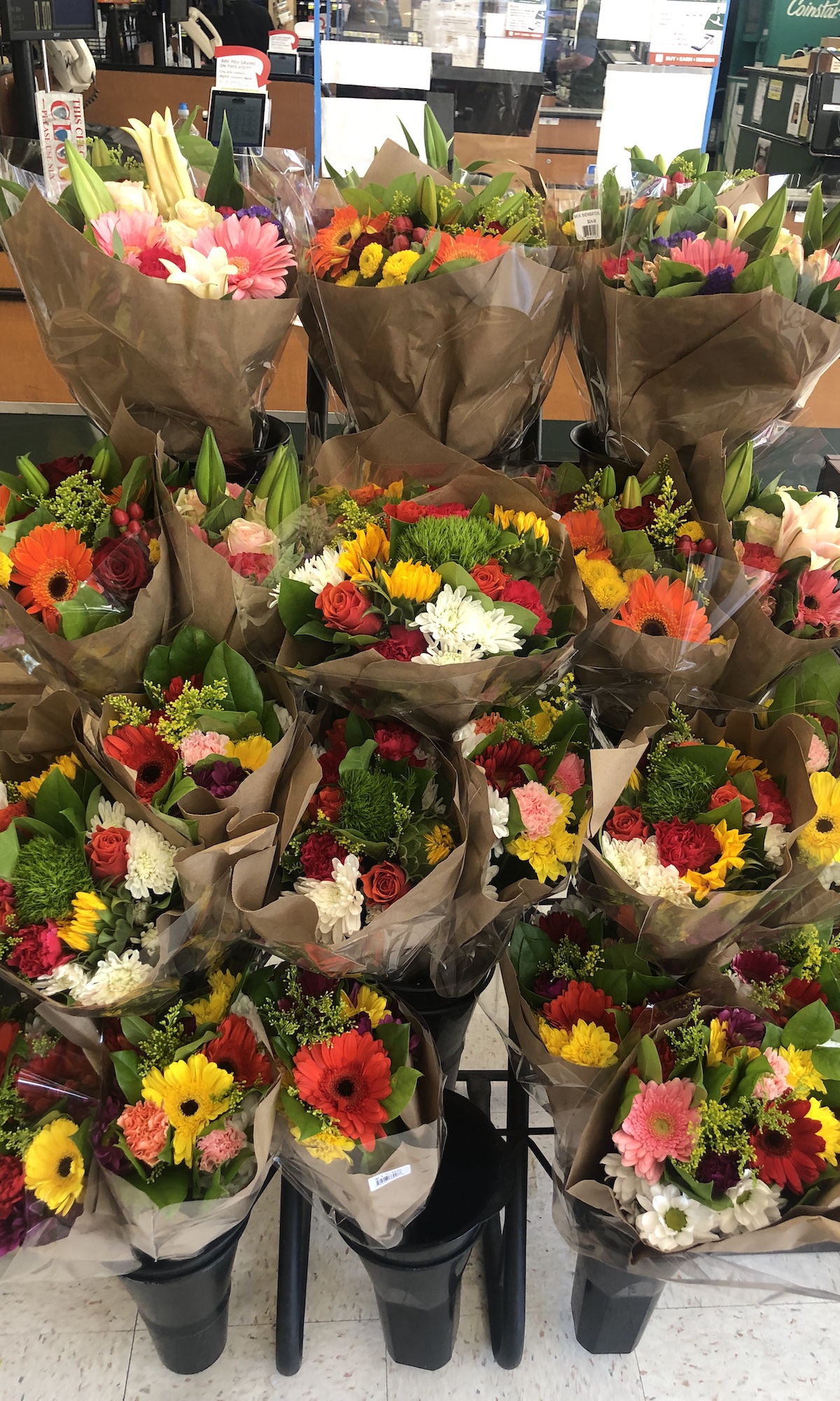 Fresh_Cut_Bouquets_Fairfax_Market_Marin_Grocery_Store